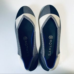 Rothy’s Captoe Black